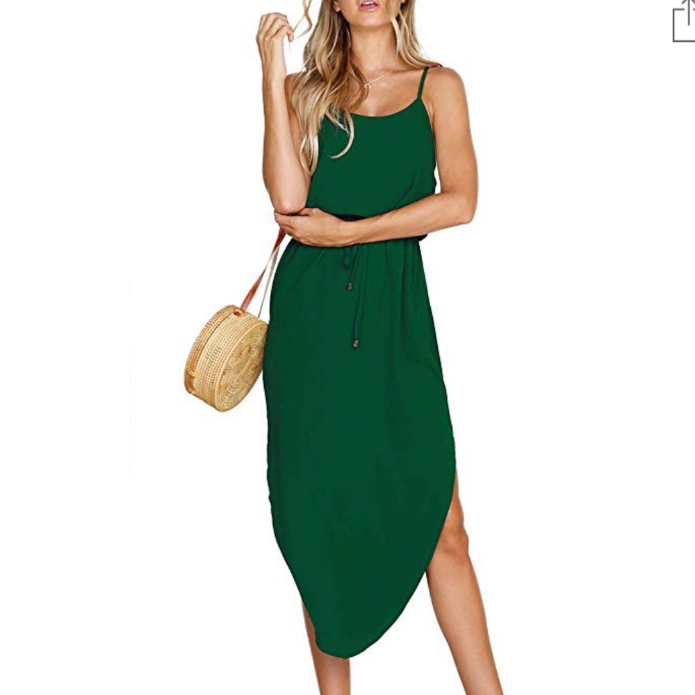 Adjustable straps, side split dress w/ pockets
